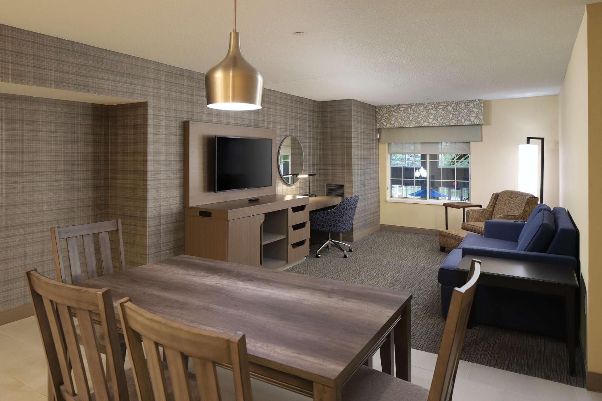 Hampton Inn Holland Exteriör bild