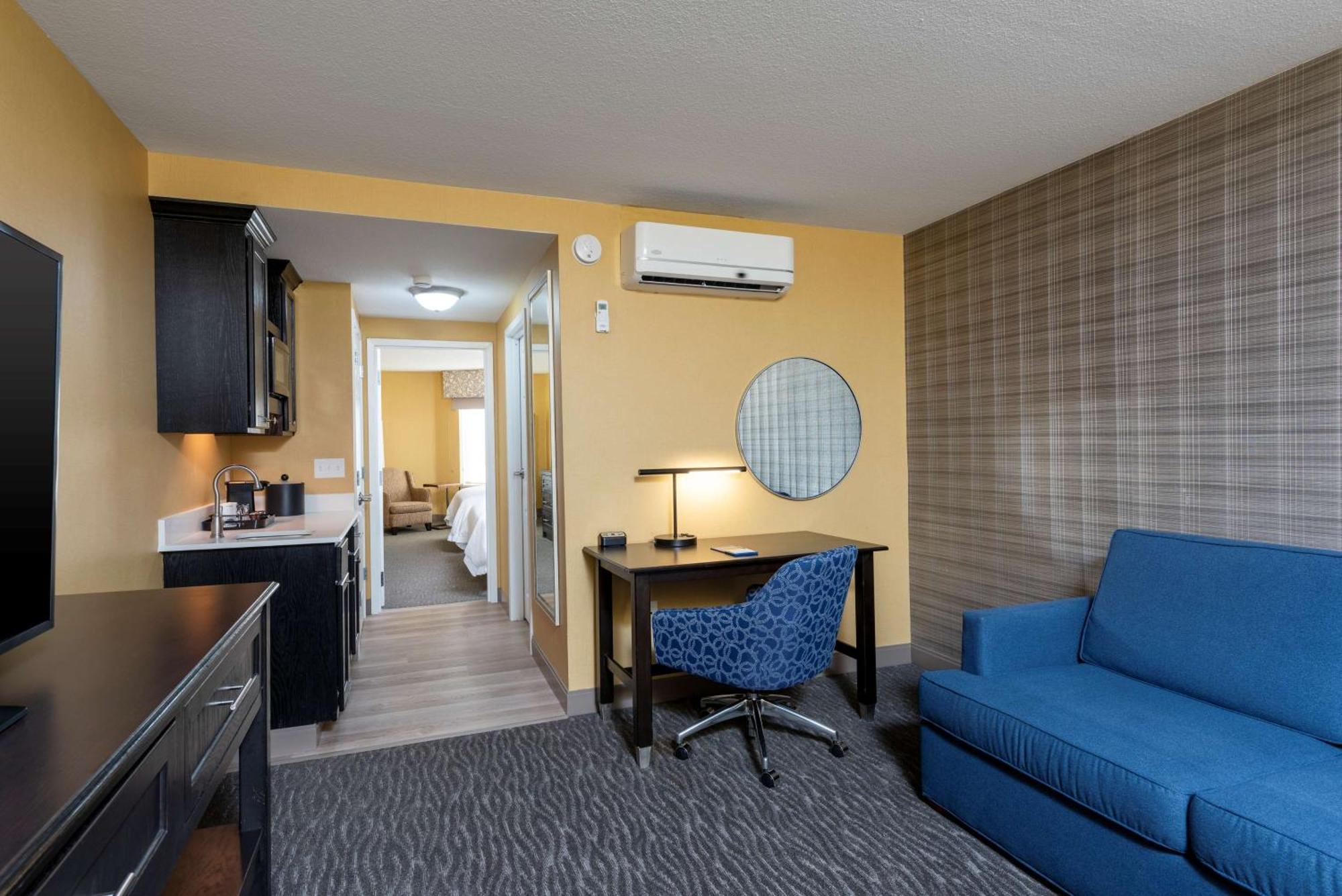 Hampton Inn Holland Exteriör bild